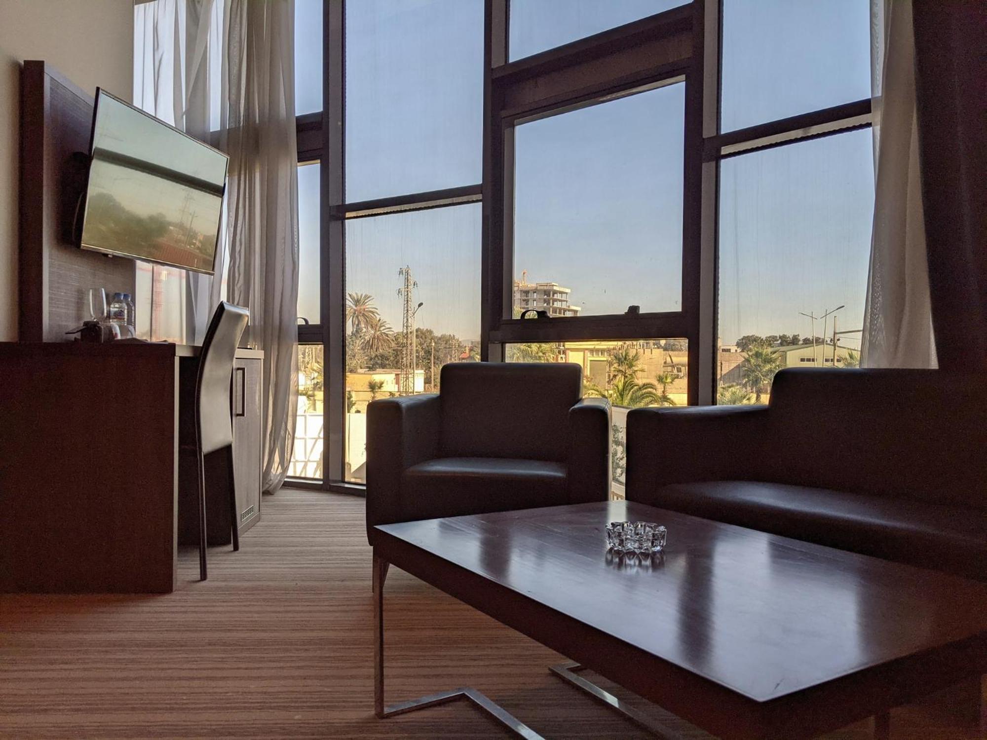 Le Zenith Hotel Οράν Εξωτερικό φωτογραφία